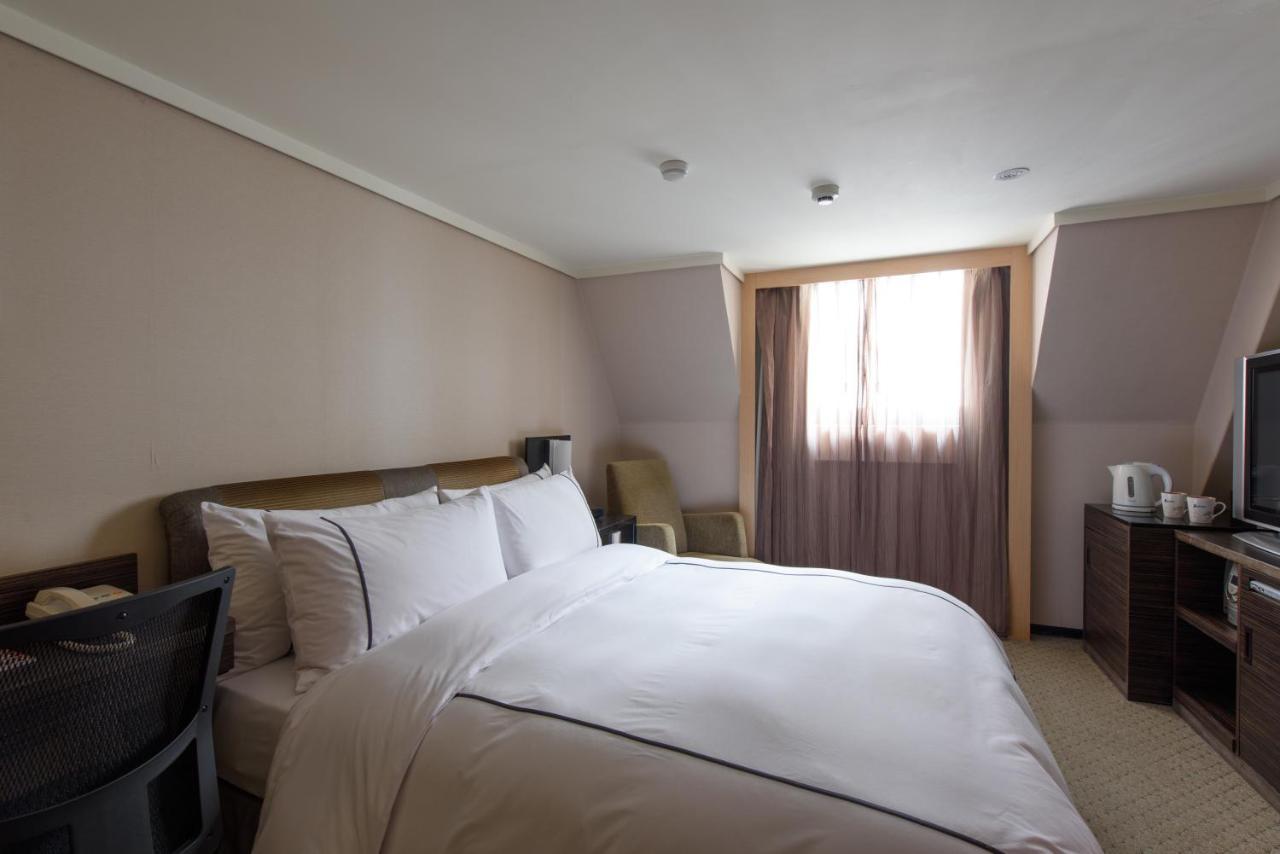 K Hotel Taipei Extérieur photo
